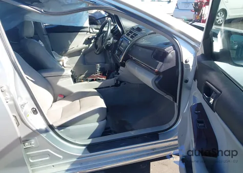 2012 Toyota Camry Xle z USA, uszkodzony, nr VIN 4T4BF1FK6CR211112